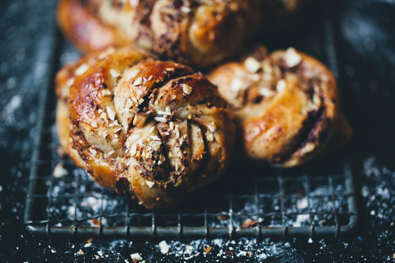 Hazelnut_buns_01