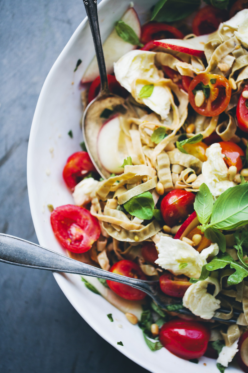 Smashed_tomato_pasta_6