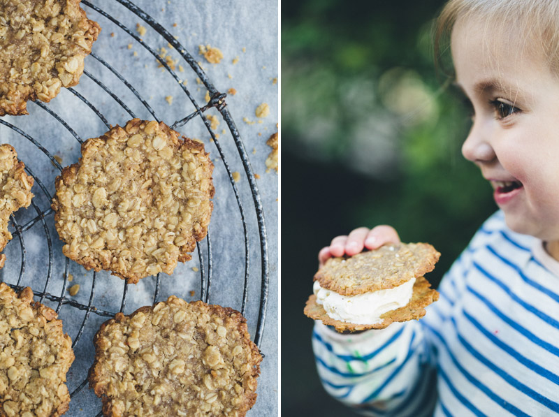 Thin_oat_crisps_2