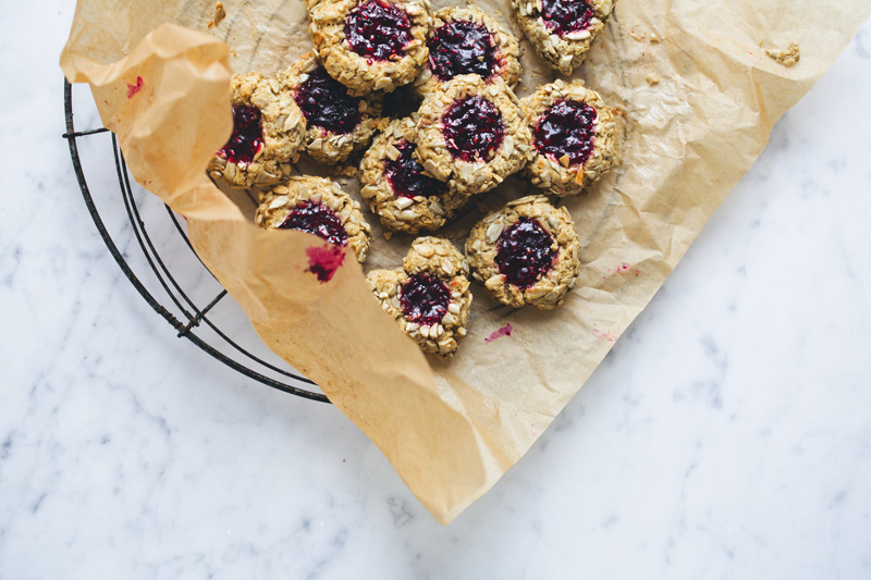 Thumbprint_jam_cookies_6